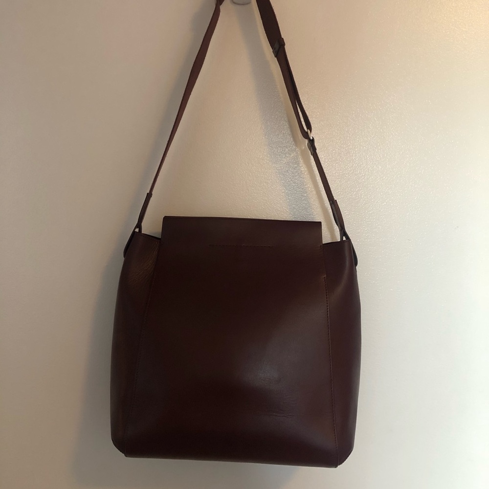 Everlane Form Bag Burgundy